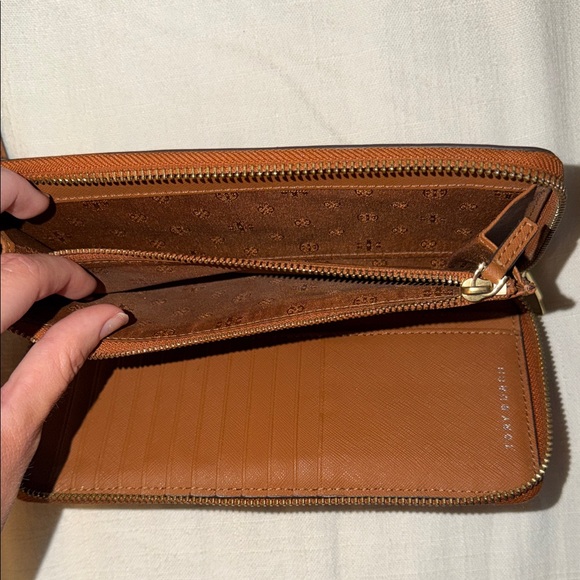 Tory Burch Tan Wristlet Clutch